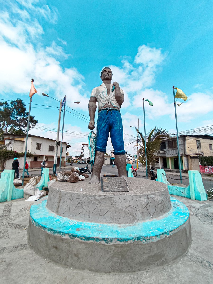 Alcaldía de Playas restaura el Monumento al Pescador para preservar la identidad local