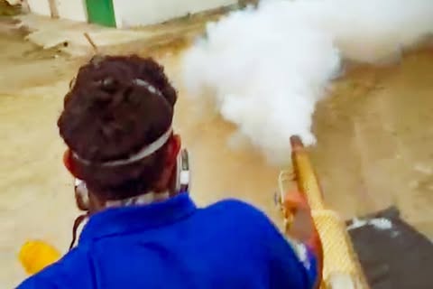 Playas inicia fumigación contra el dengue en cuatro barrios clave del cantón