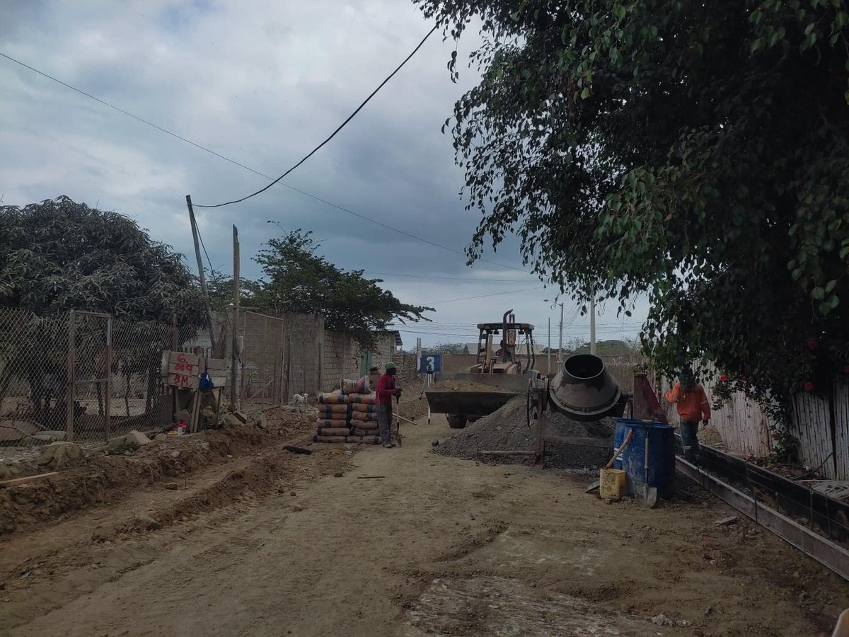 Obras en Playas 2 mejoran vialidad con impuestos prediales del cantón