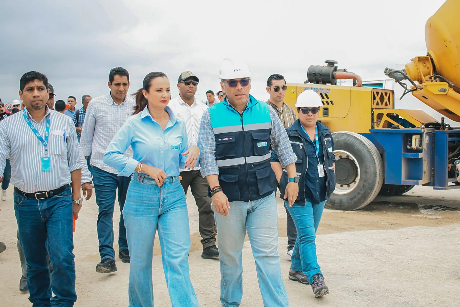 Prefectura del Guayas avanza 88% en vía Playas-Engabao y propone traspaso de red vial estatal
